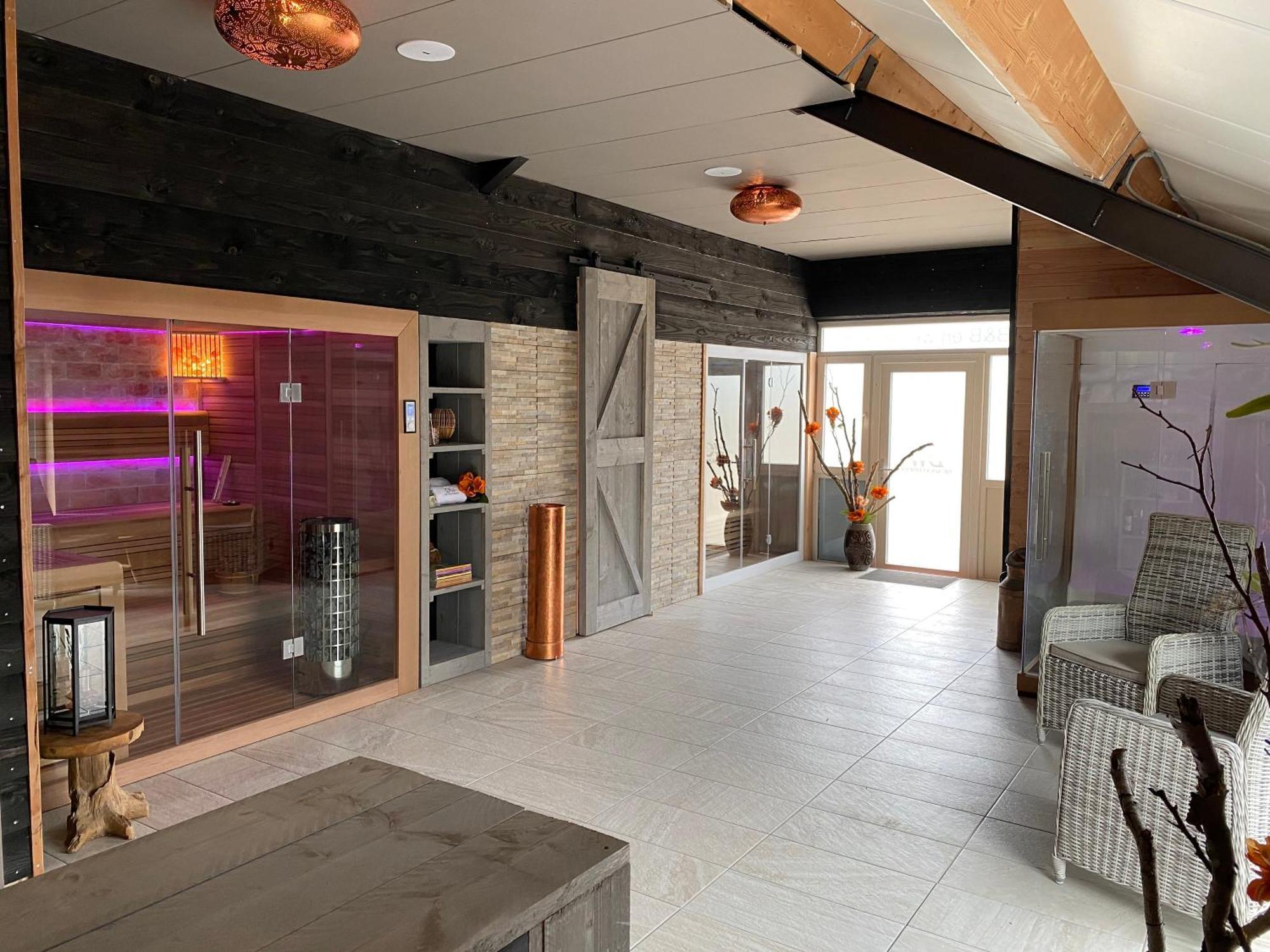 B&B En Wellness De Waalhoeve Angerlo Luaran gambar